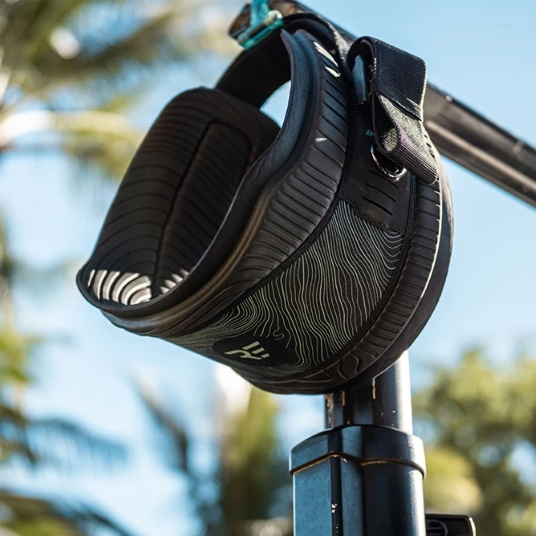 Ride Engine Vinaka Pro Wingboarding Harness V1 With Wing Hook 5 Ride Engine Vinaka Pro Wingboarding Harness V1 With Wing Hook - Image 5