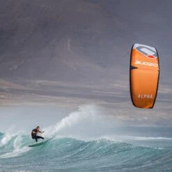 Ozone Alpha V2 Performance Single Strut Kite - 35% Off -Kiteboarding Gear Store ozone alpha v2 size bar 6